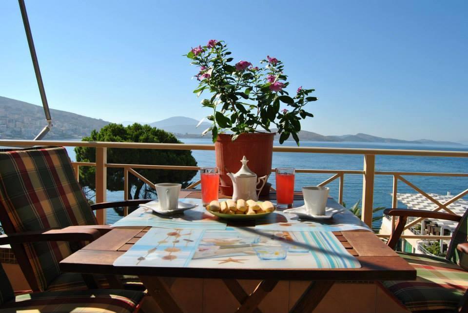 Apartment In Saranda Exterior foto