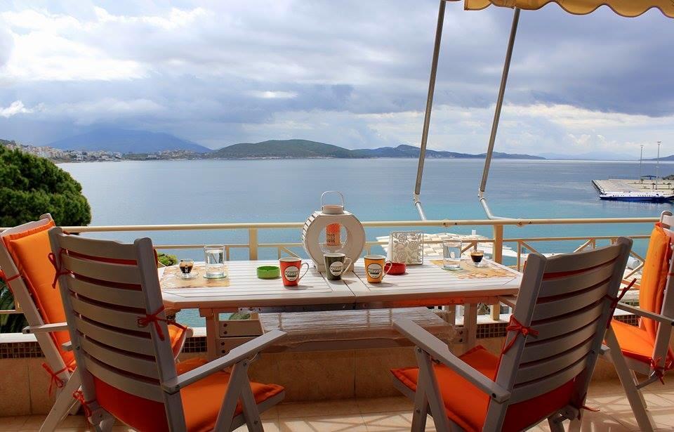 Apartment In Saranda Exterior foto